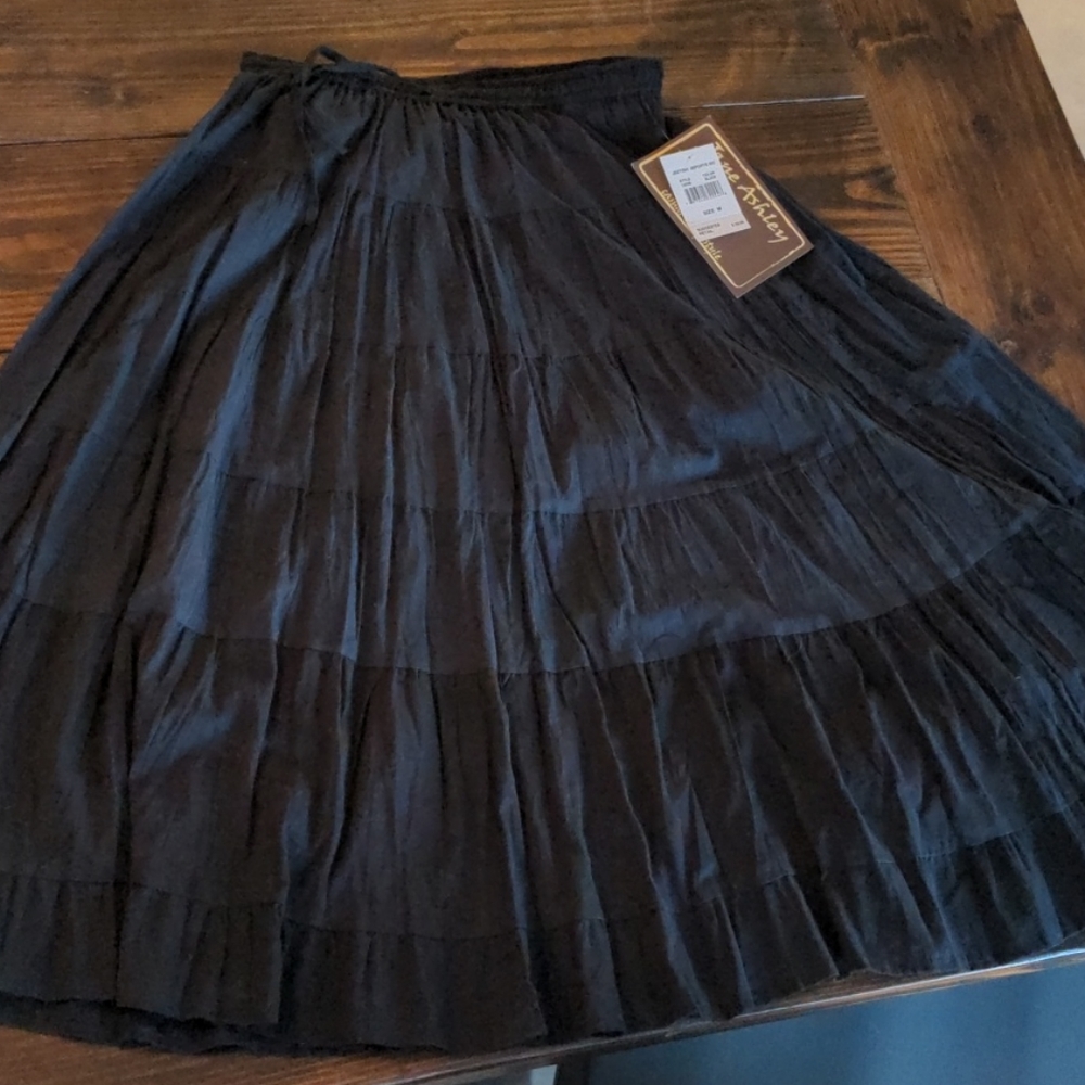 NWT Black gypsy boho skirt